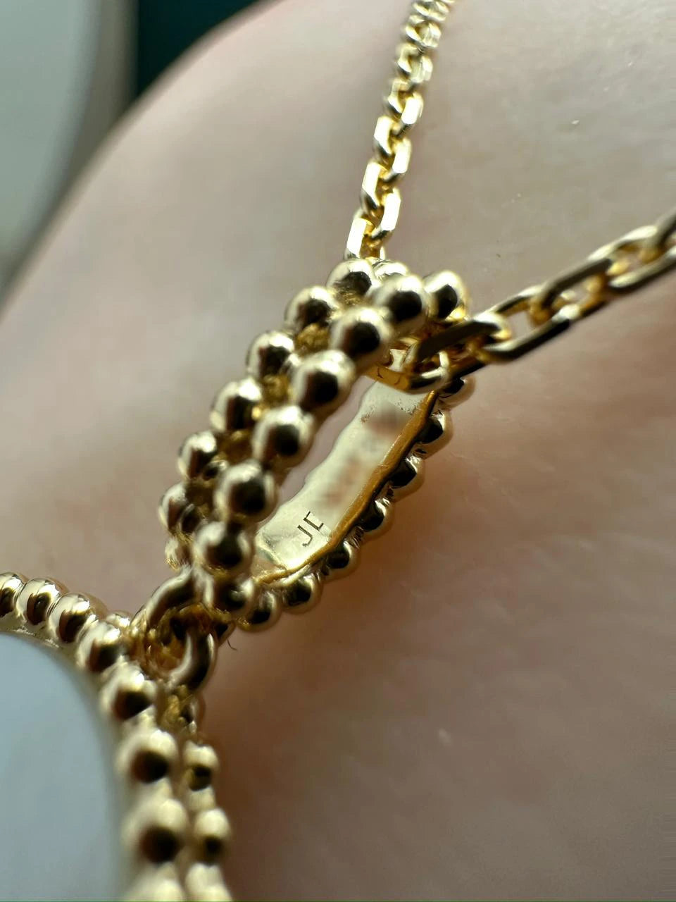 Van Cleef And Arpels Magic Alhambra Long Necklace VCARO49L00