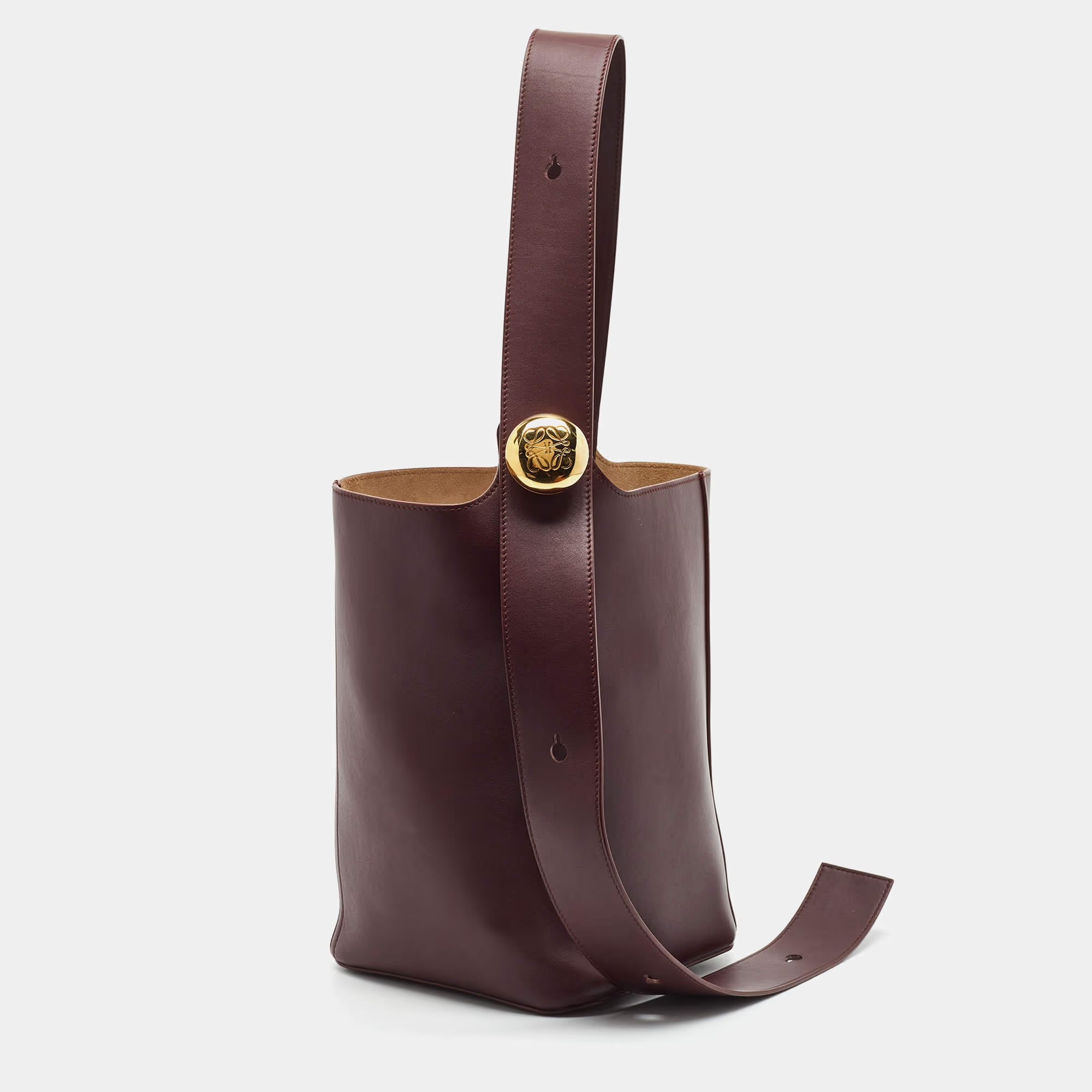 Loewe Pebble Medium Burgundy Leather Bucket Bag