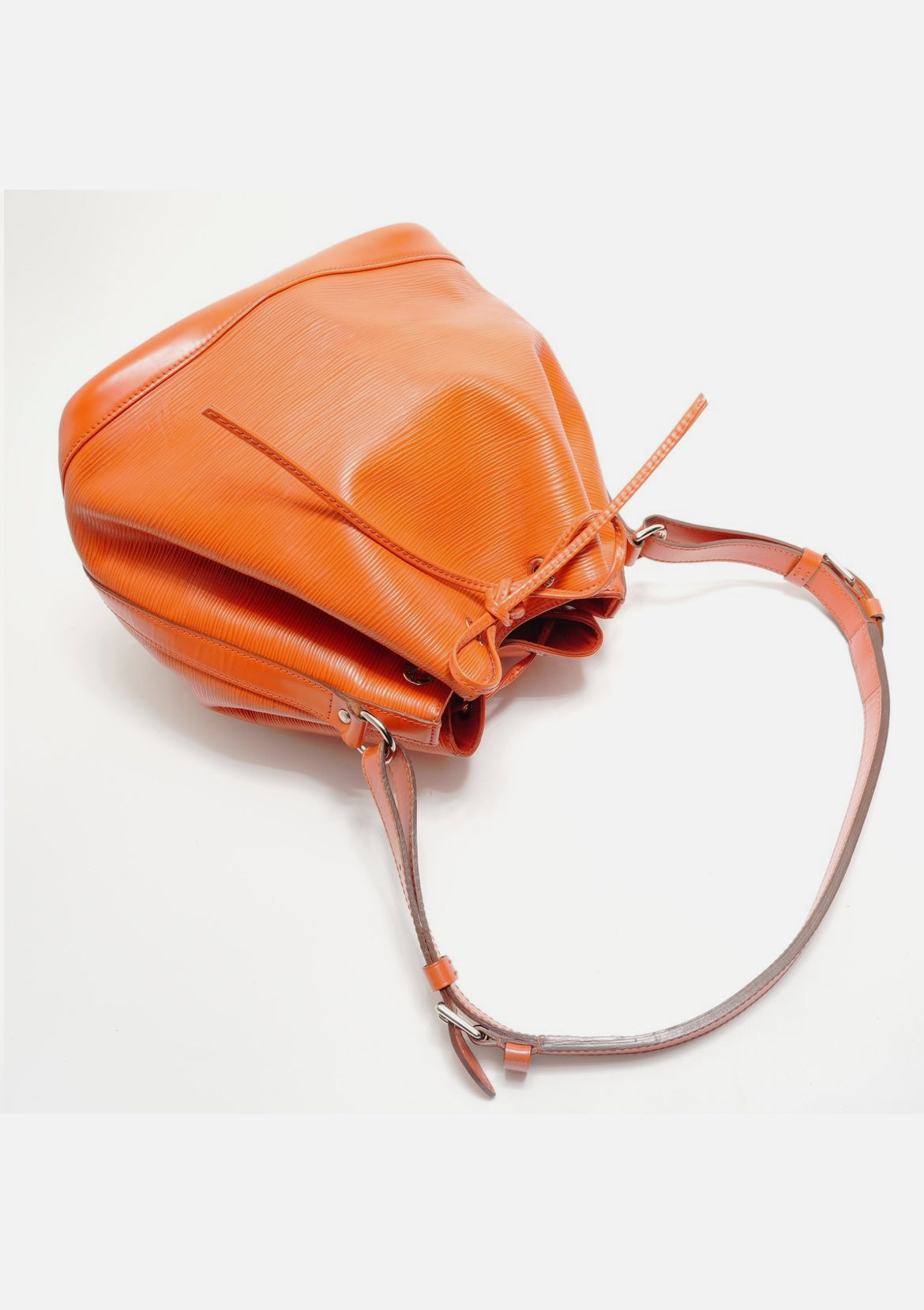 LOUIS VUITTON 2014 Petit Noe Epi Shoulder Bag Orange