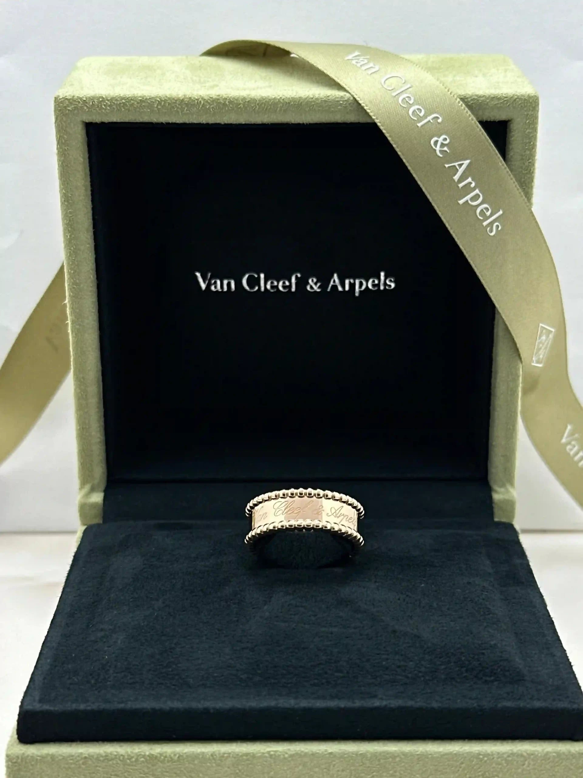 Van Cleef Arpels Perlee Signature Ring Size 54