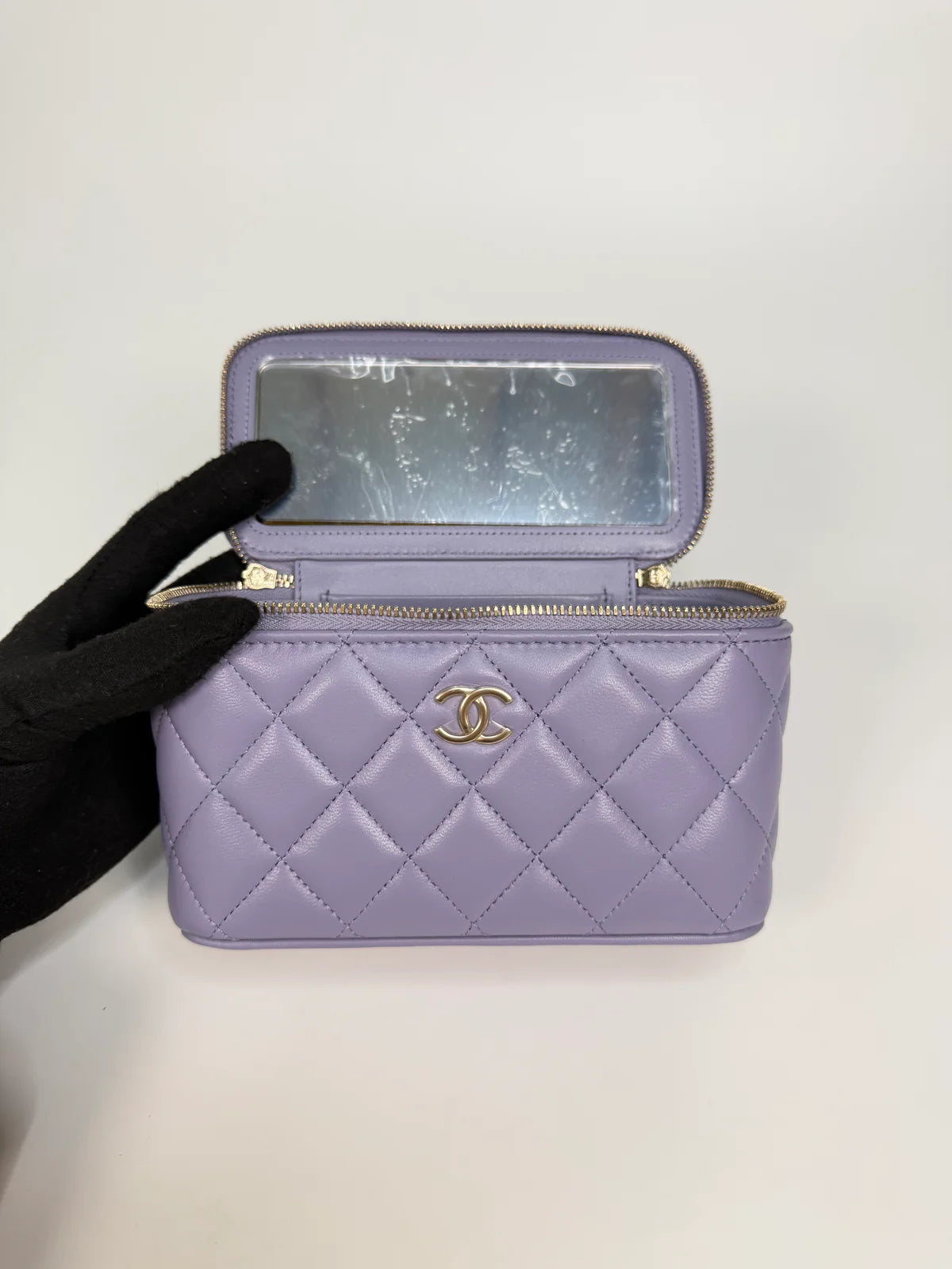 CHANEL MINI VANITY TOP HANDLE IN LILAC LAMBSKIN LEATHER WITH GOLD HARDWARE