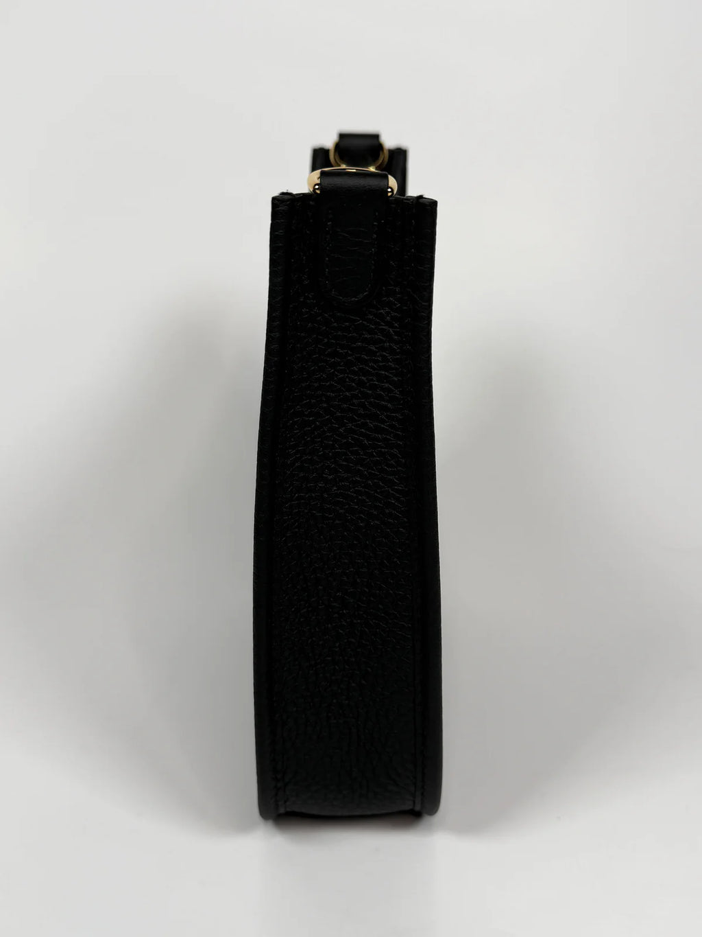 HERMÈS EVELYNE TPM BLACK CLEMENCE LEATHER GOLD HARDWARE