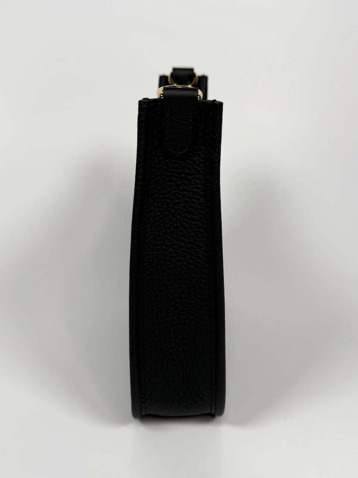 HERMÈS EVELYNE TPM BLACK CLEMENCE LEATHER GOLD HARDWARE