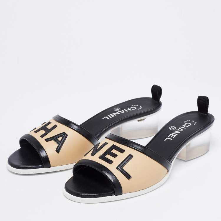 Chanel Beige/Black Leather Logo Slide Sandals Size 40.5