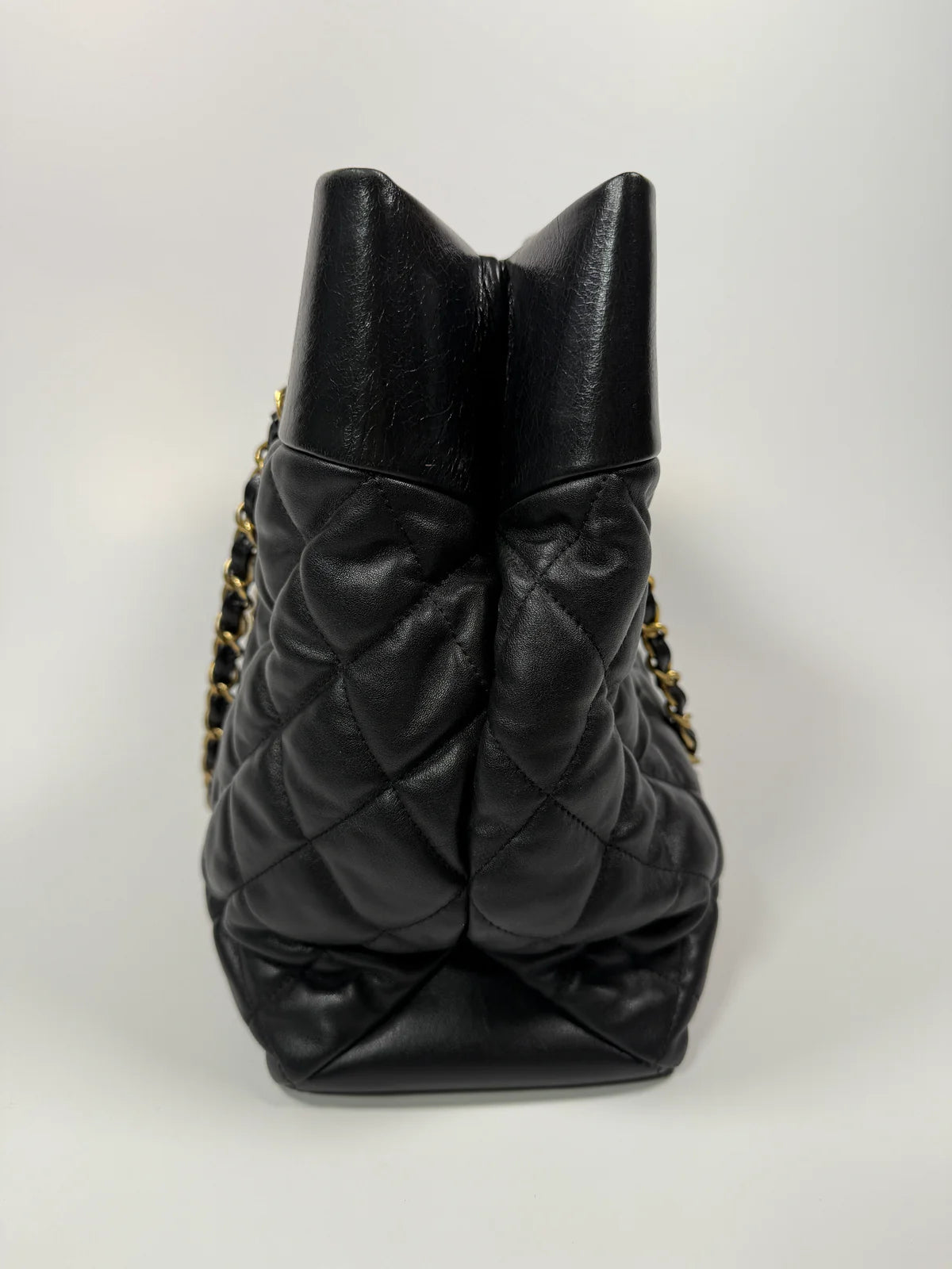 CHANEL MEDIUM SOFT ELEGANCE TOTE BAG