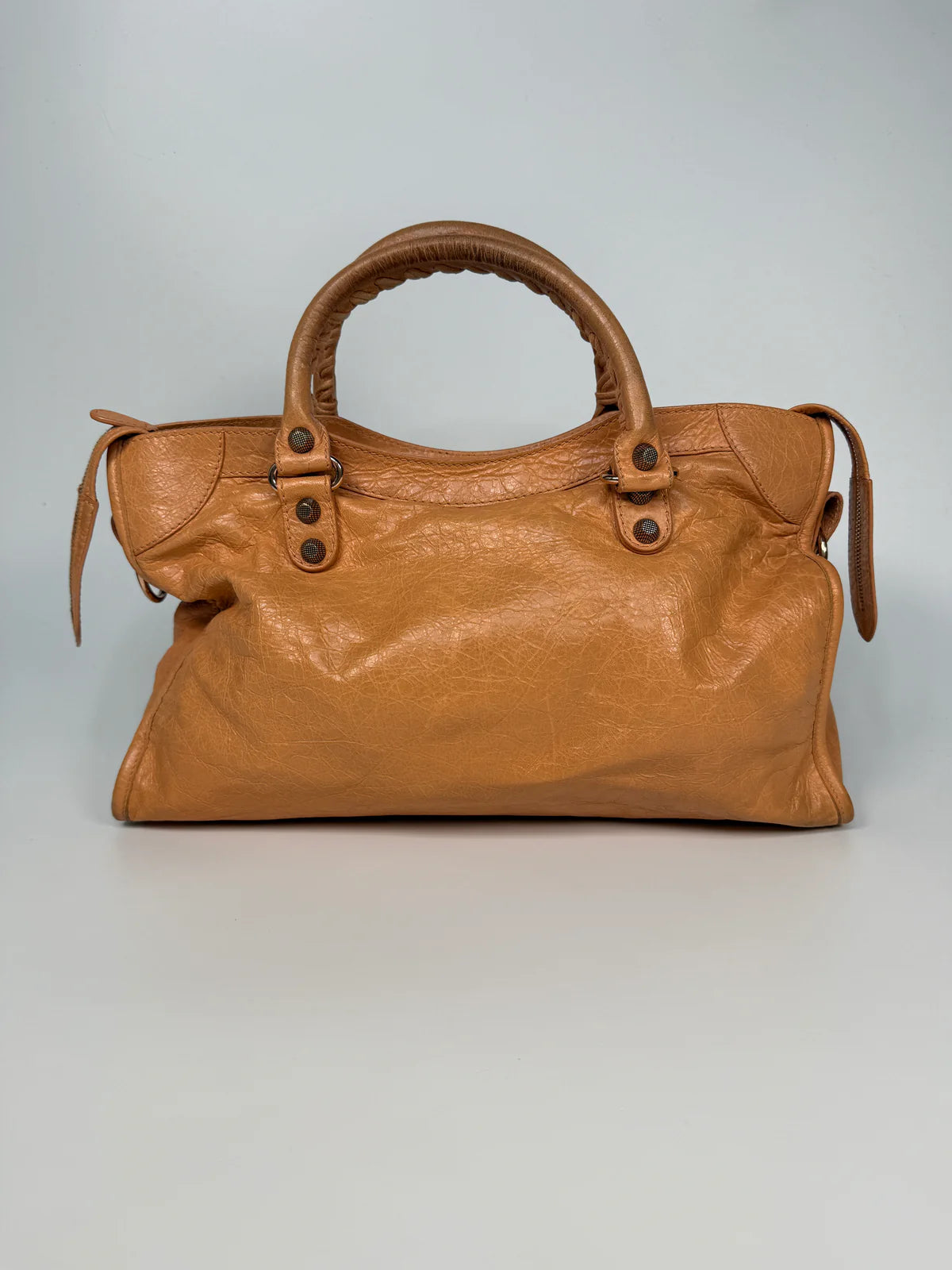BALENCIAGA MEDIUM LE CITY BAG IN PEACH LEATHER WITH GOLD HARDWARE