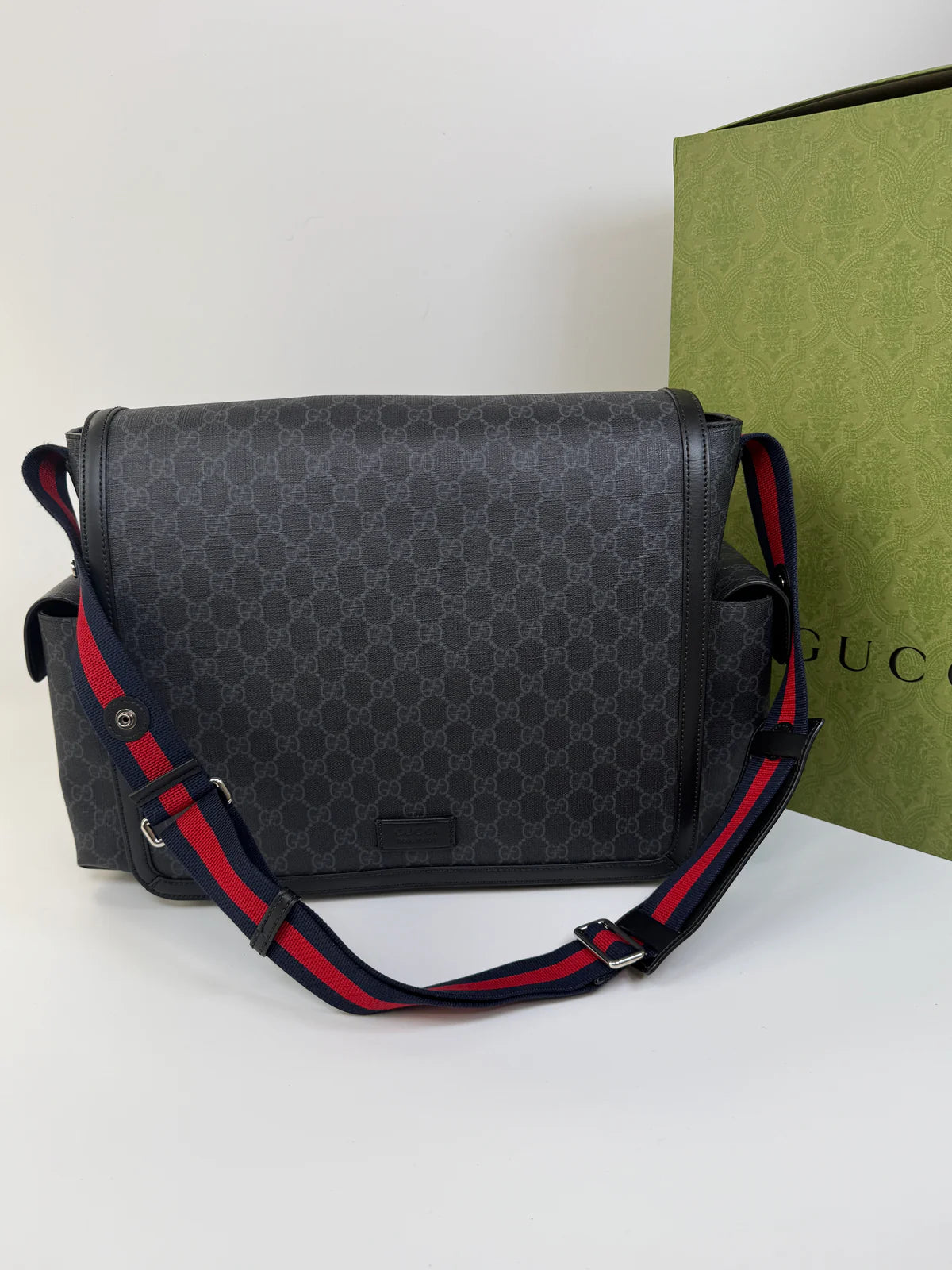 GUCCI GG SUPREME BABY CHANGING BAG