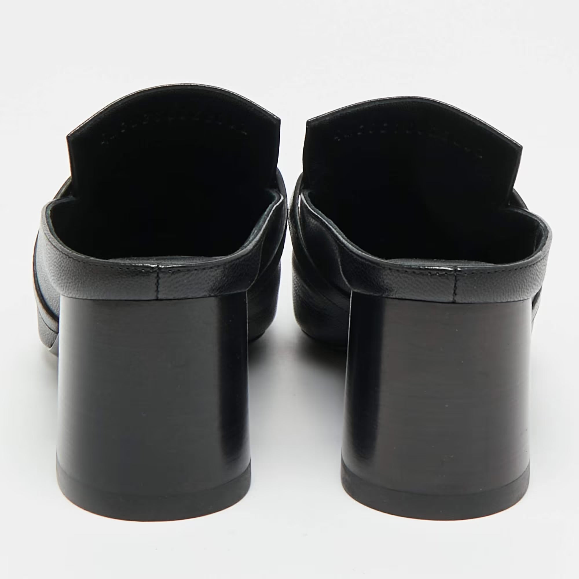 Hermès Blossom Size 35 Black Leather Mules