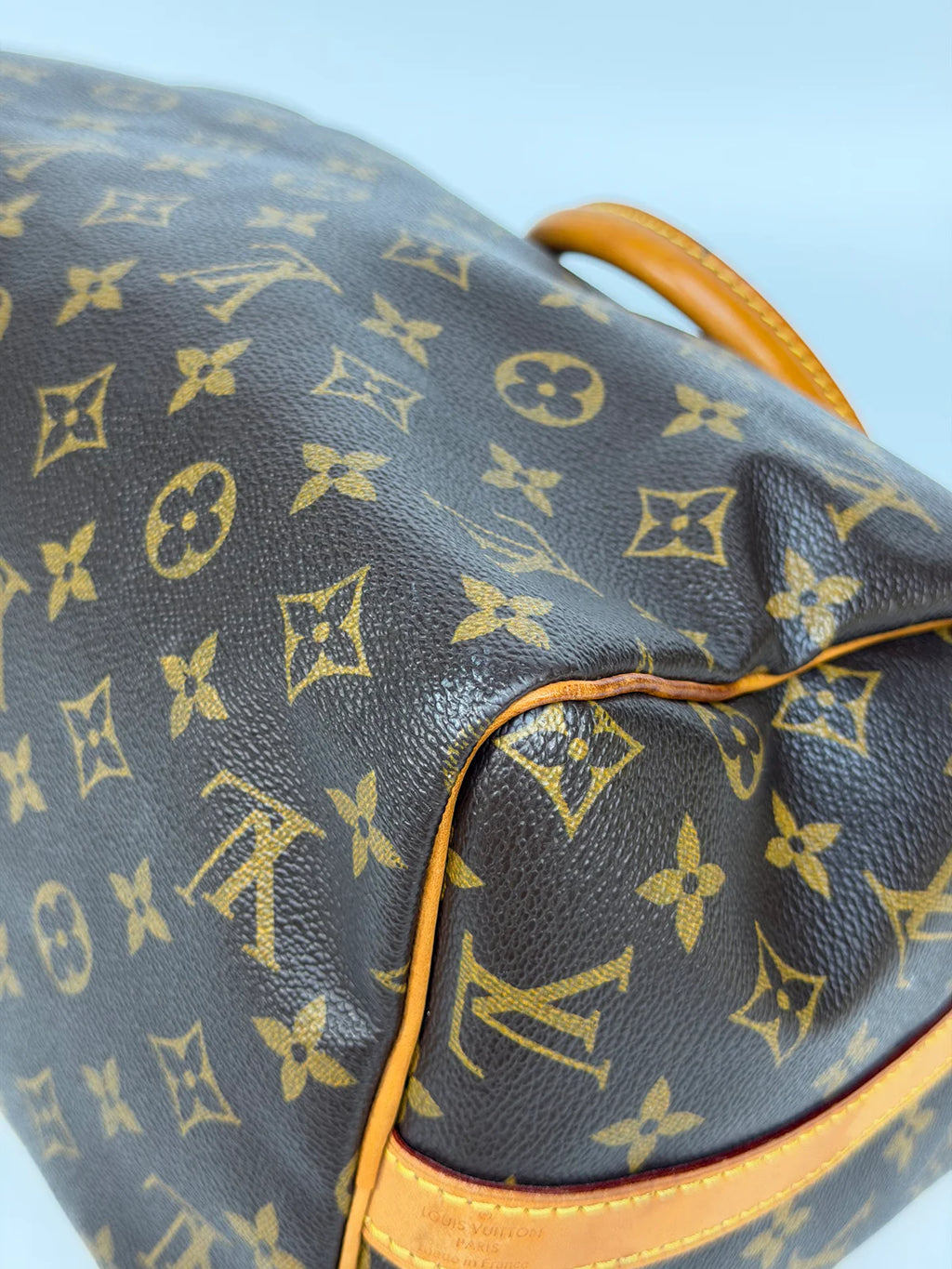 LOUIS VUITTON BANDOULIÈRE SPEEDY 30 IN MONOGRAM WITH GOLD HARDWARE
