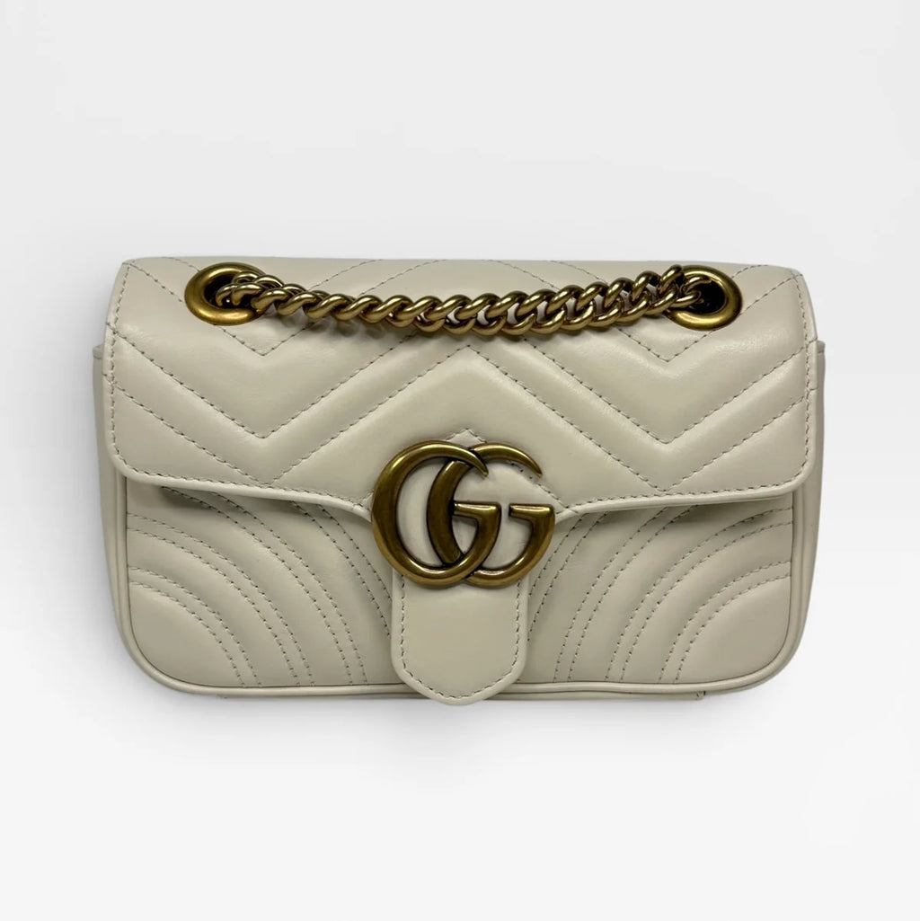 GUCCI GG SMALL MARMONT MATELASSE SHOULDER BAG