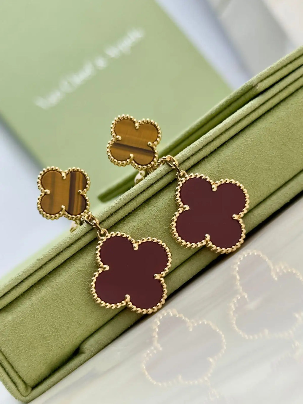Van Cleef And Arpels Magic Alhambra Ladies Eariings