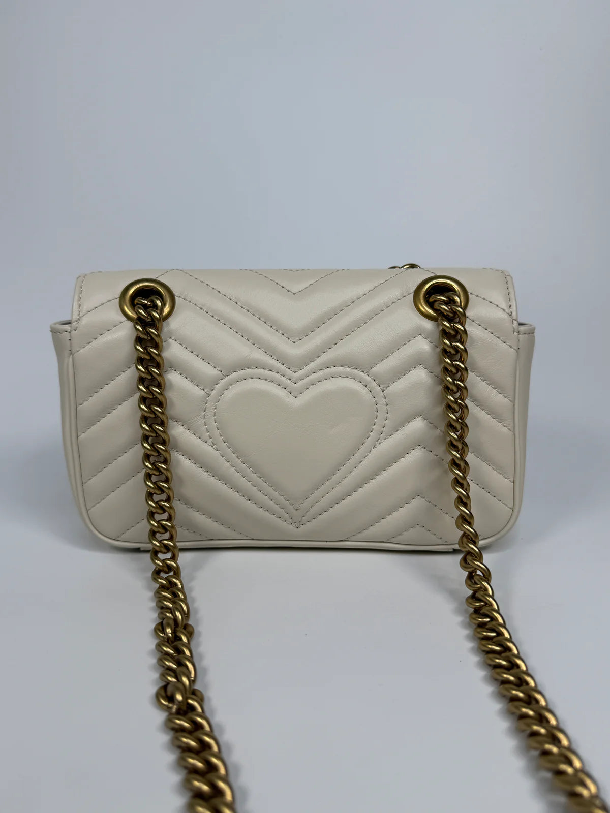 GUCCI GG SMALL MARMONT MATELASSE SHOULDER BAG