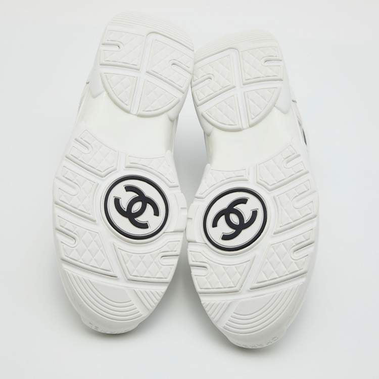 Chanel White PVC and Patent Leather CC Low Top Sneakers Size 39.5