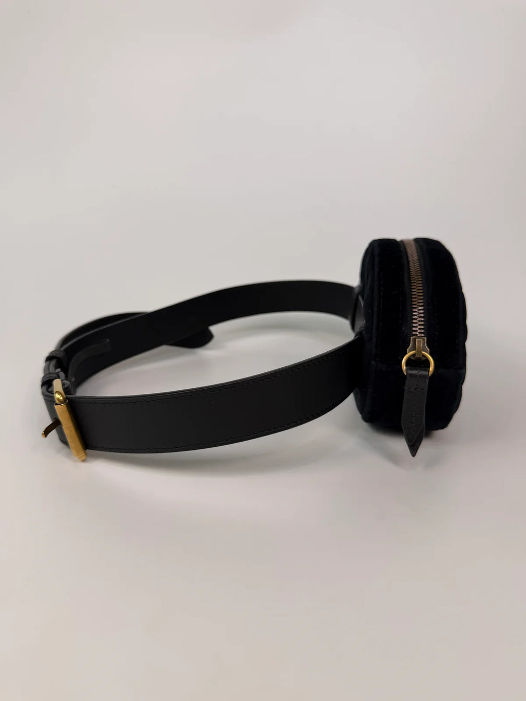 GUCCI GG BLACK VELVET MARMONT BELT BAG