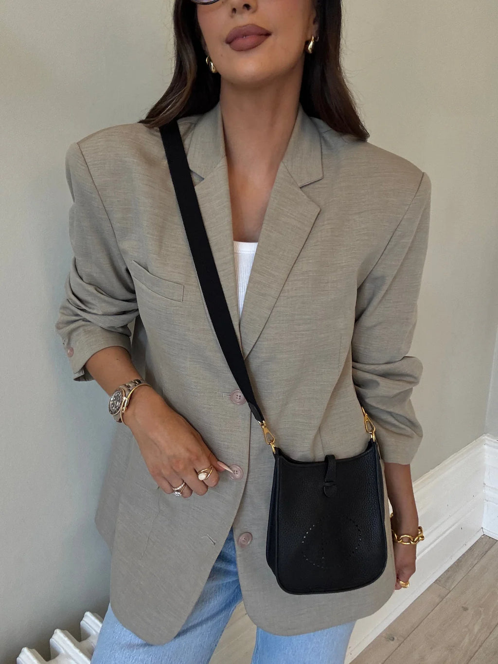 HERMÈS EVELYNE TPM BLACK CLEMENCE LEATHER GOLD HARDWARE