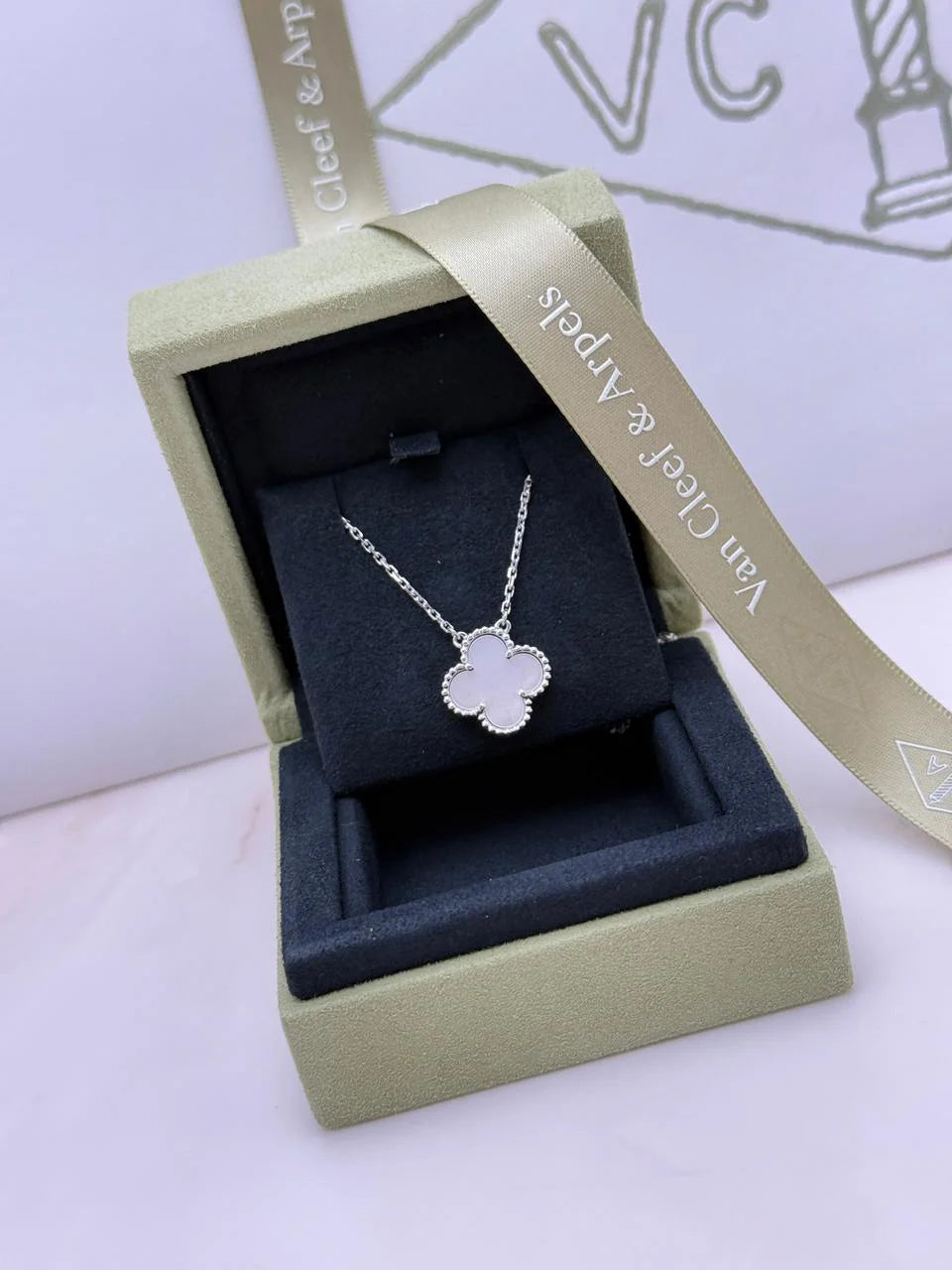 Van Cleef And Arpels Vintage Alhambra Pendant VCARF48700