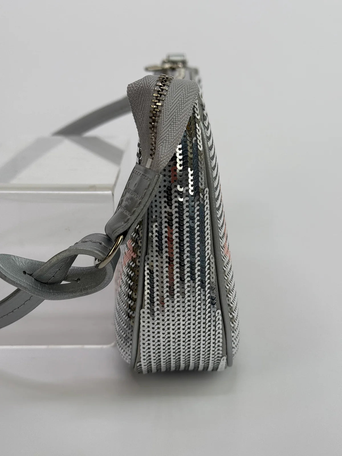 LOUIS VUITTON LV NIGHT POCHETTE ACCESSORIES