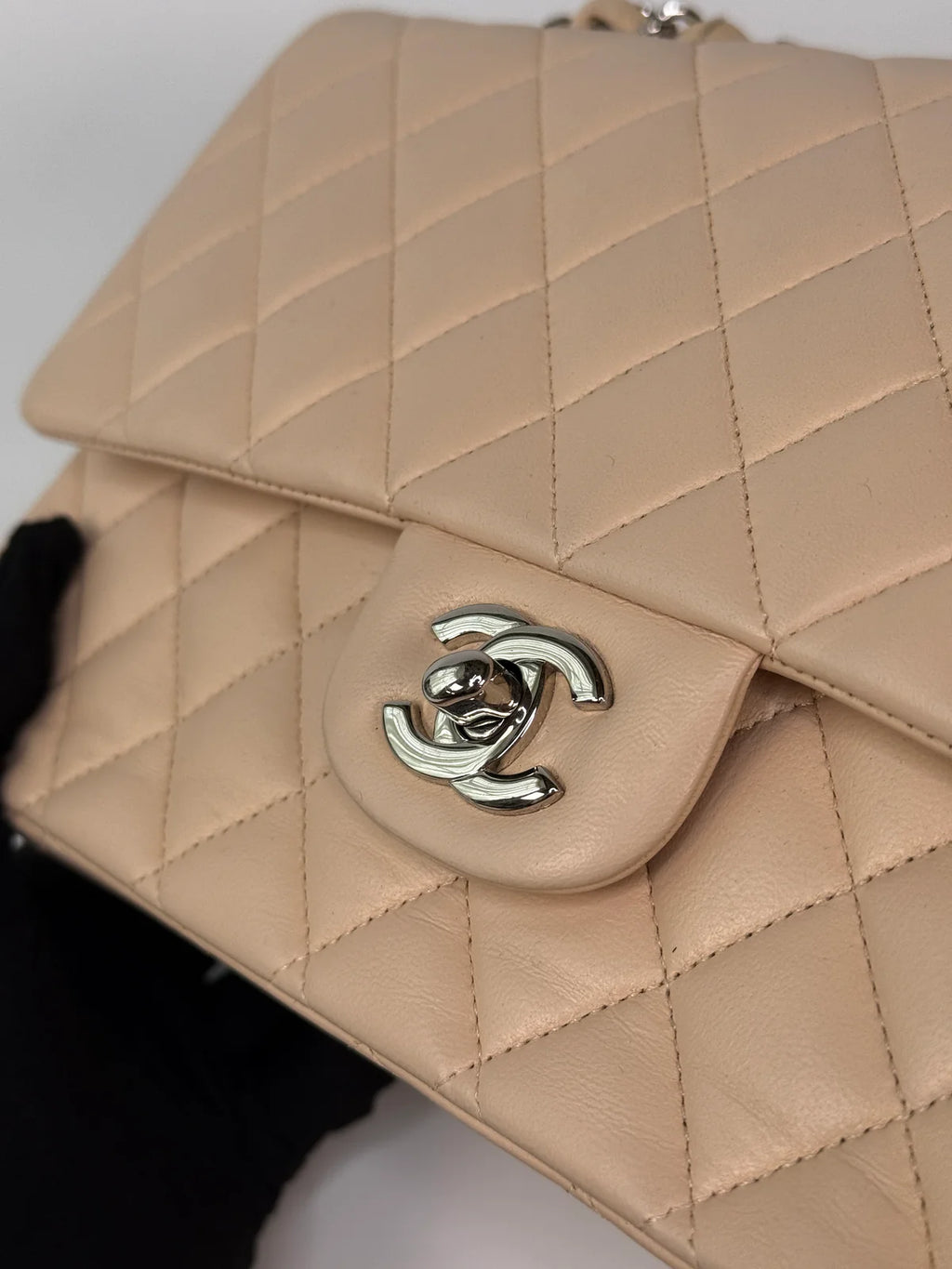CHANEL MEDIUM CLASSIC DOUBLE FLAP LIGHT BEIGE LAMBSKIN LEATHER WITH SILVER HARDWARE