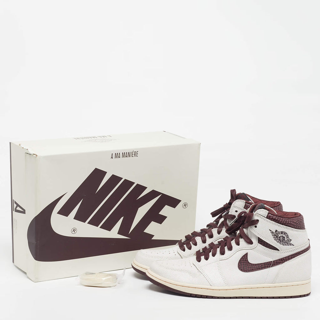 Air Jordans Jordan 1 Retro OG A Ma Maniére Size 44 White/Burgundy Cracked Leather High Top Sneakers