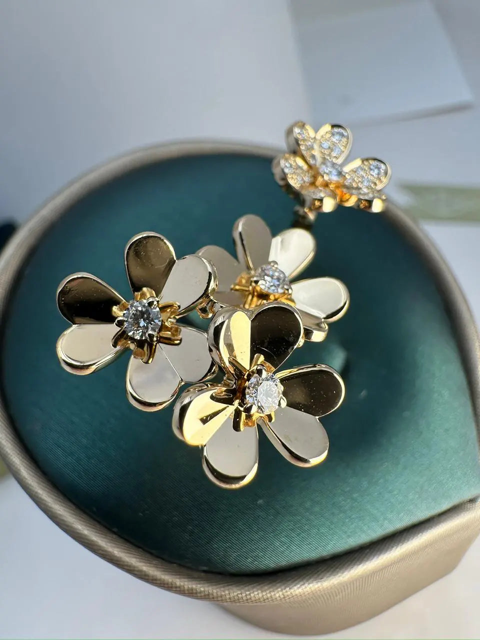Van Cleef And Arpels Frivole Between The Finger Ring Size 50