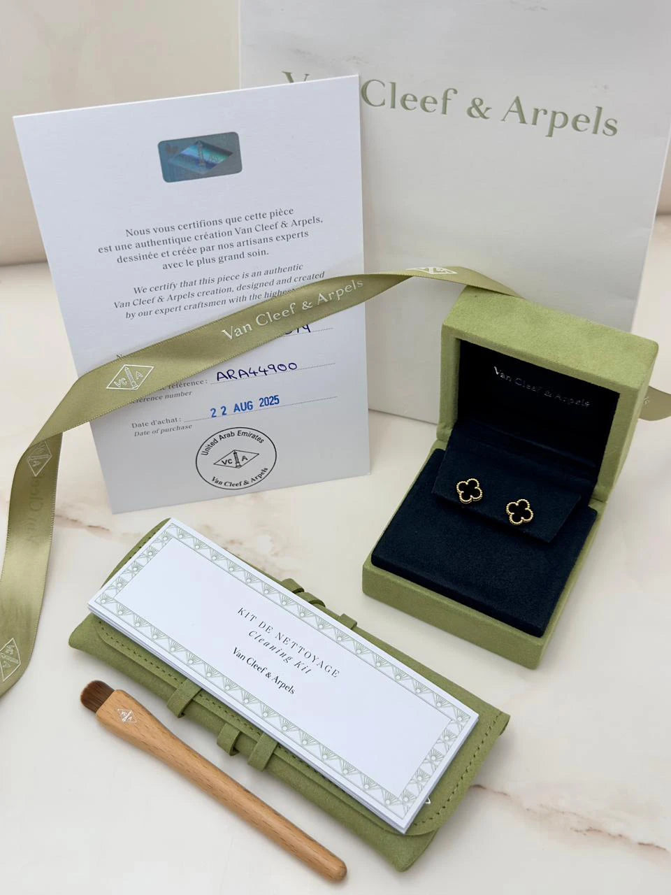 Van Cleef And Arpels Sweet Alhambra Earstuds