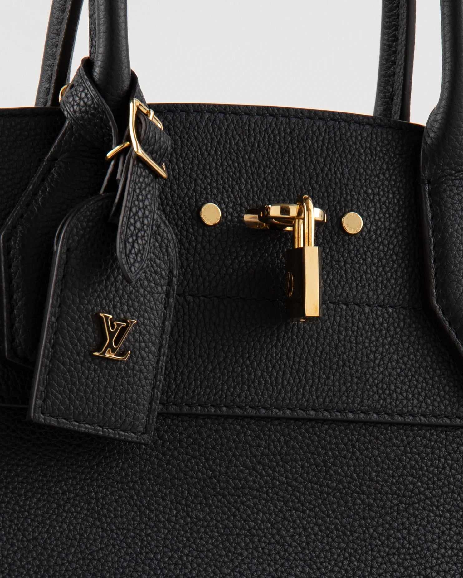 Louis Vuitton City Steamer Bag MM in Black