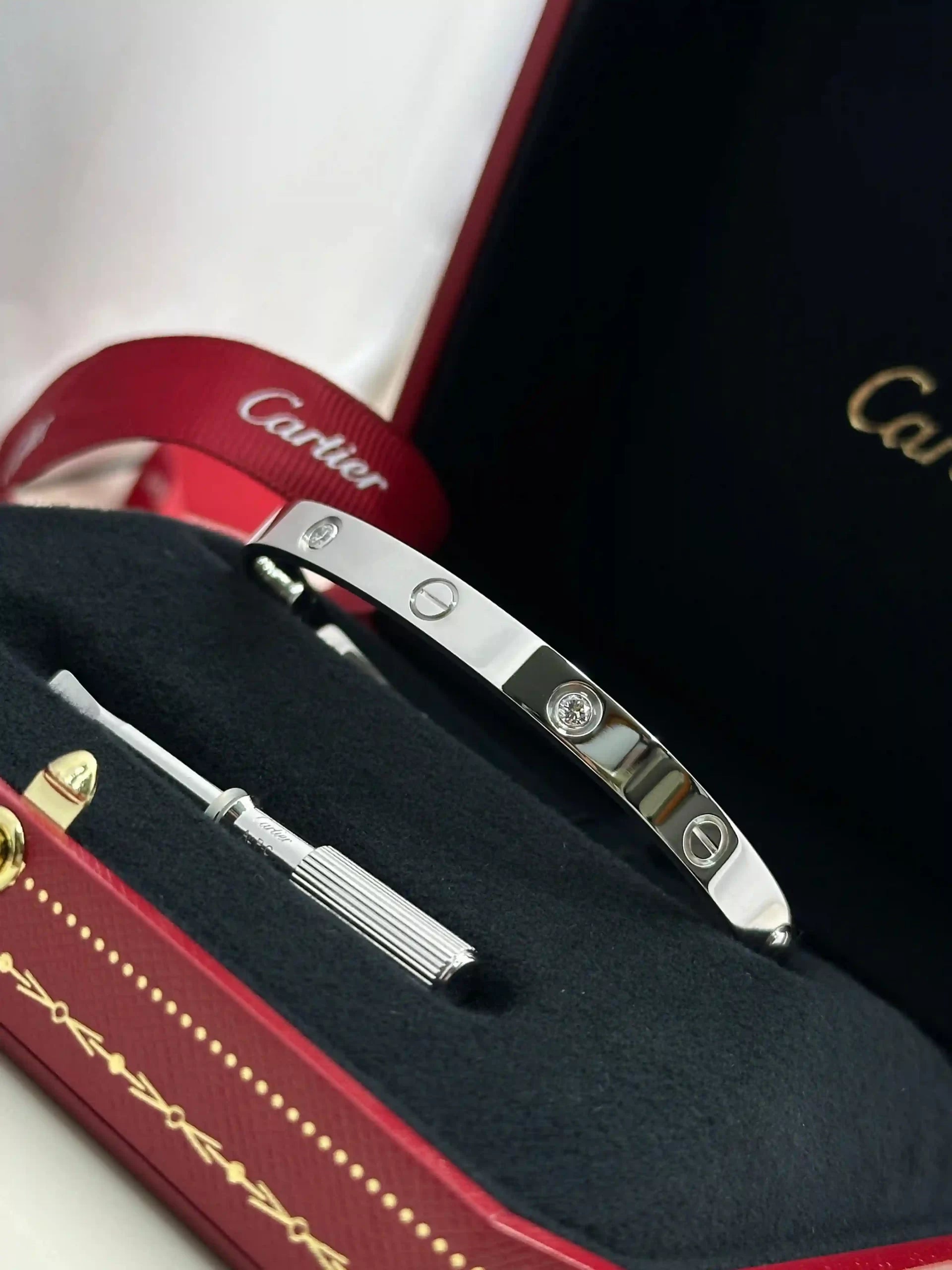 Cartier Love Bracelet 4 Diamonds Size 19