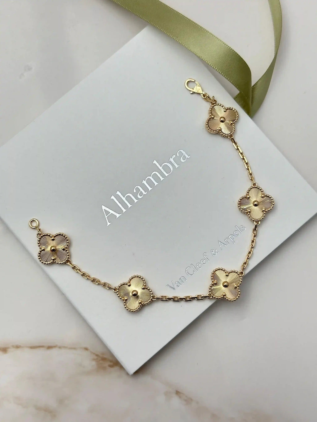 Van Cleef And Arpels Vintage Alhambra Bracelet VCARP3JK00