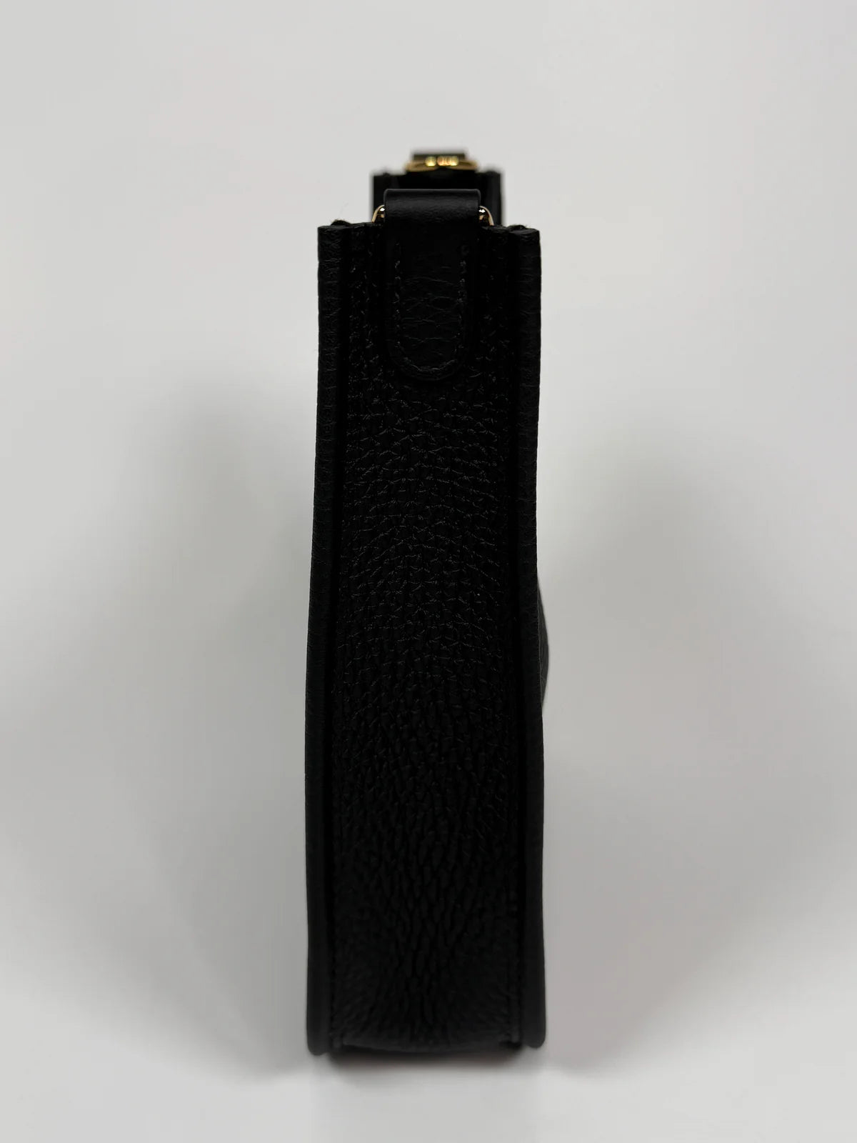 HERMÈS EVELYNE TPM BLACK CLEMENCE LEATHER GOLD HARDWARE