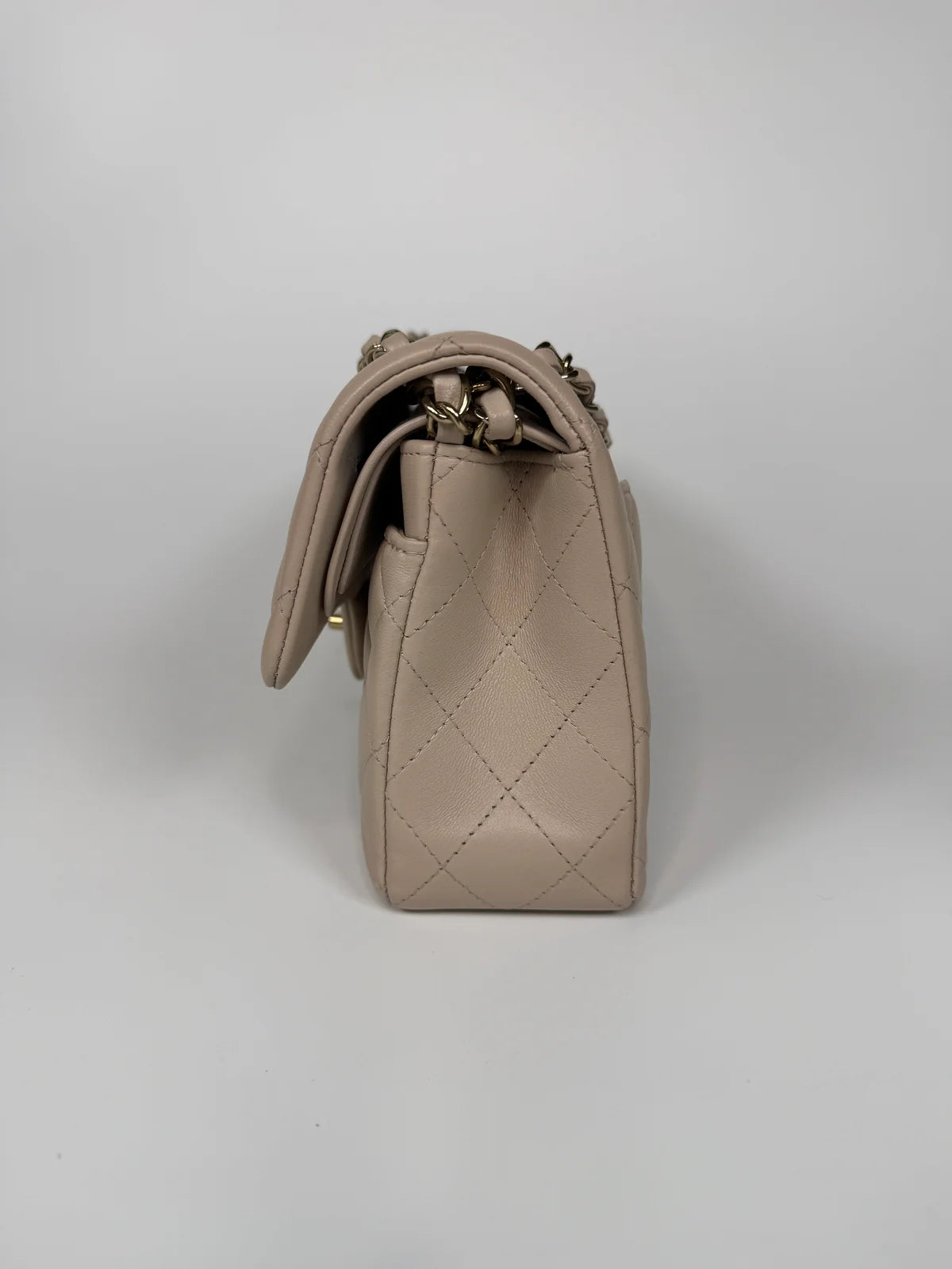 CHANEL SMALL CLASSIC DOUBLE FLAP IN LIGHT BEIGE LAMBSKIN LEATHER WITH PALE GOLD HARDWARE
