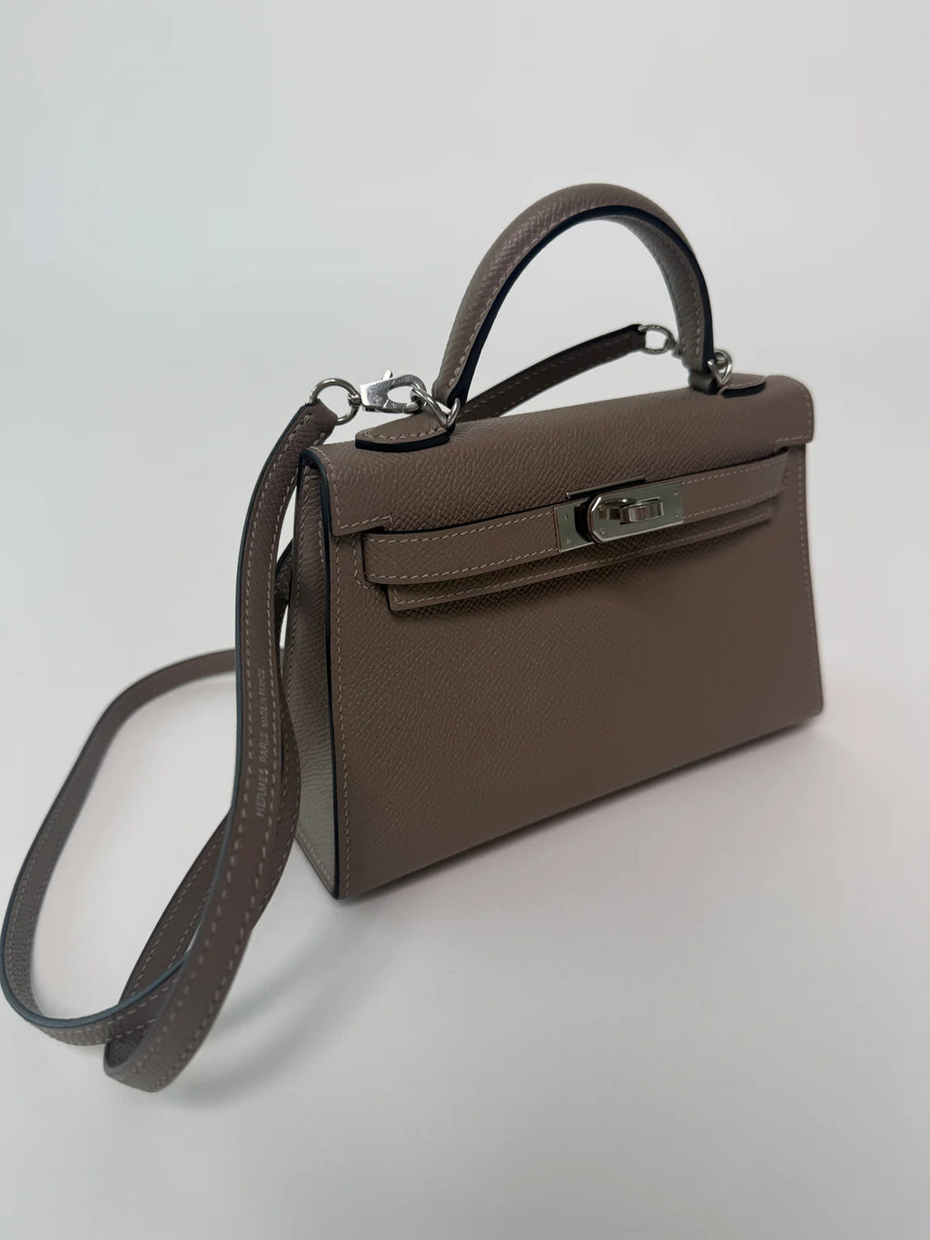 HERMÉS MINI KELLY GRIS ASPHALT IN EPSOM LEATHER WITH PHW