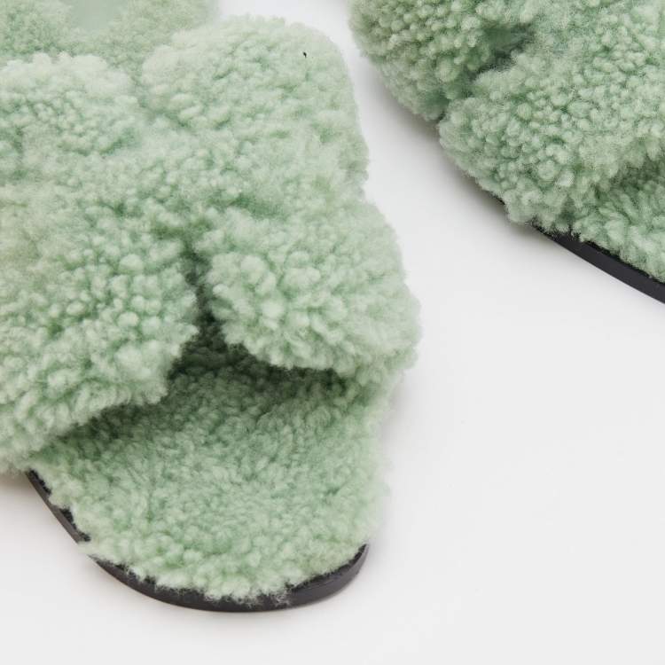 Hermes Mint Green Shearling Fur Oran Flat Sandals Size 38