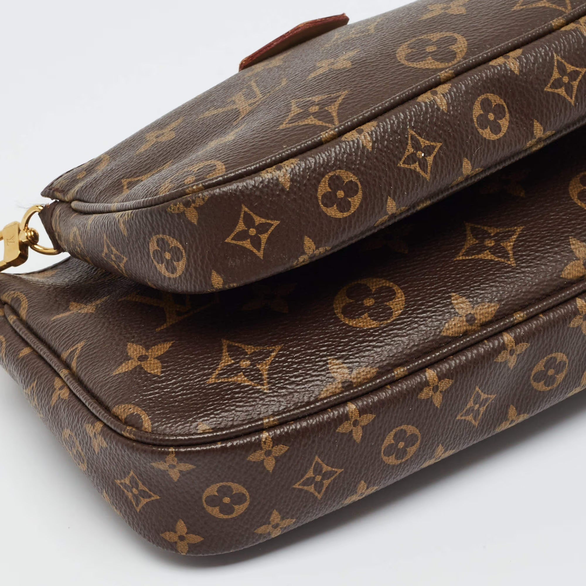 Louis Vuitton Multi Pochette Accessories Rose Monogram Canvas Bag