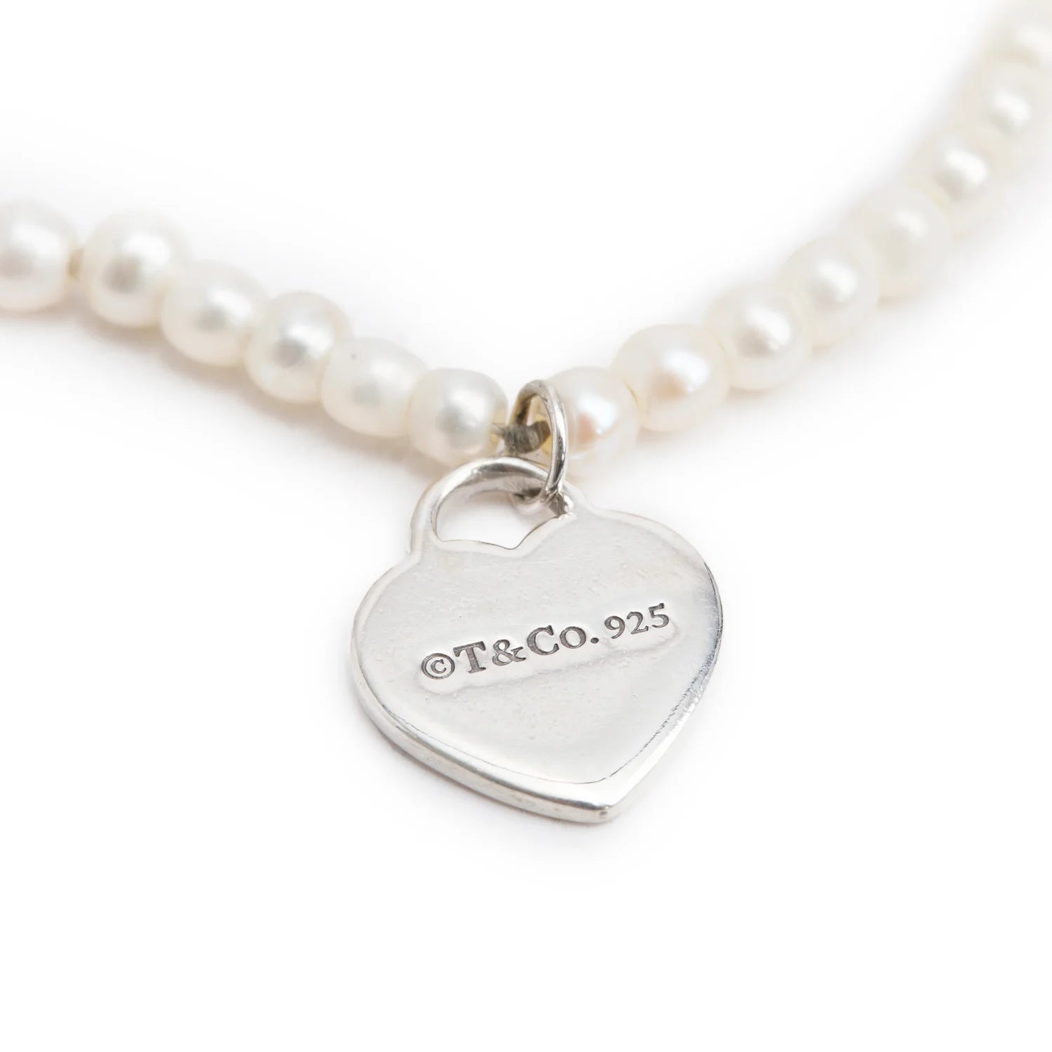 Tiffany & Co Sterling Silver Return to Tiffany Mini Heart Tag 3 MM Pearl Bracelet