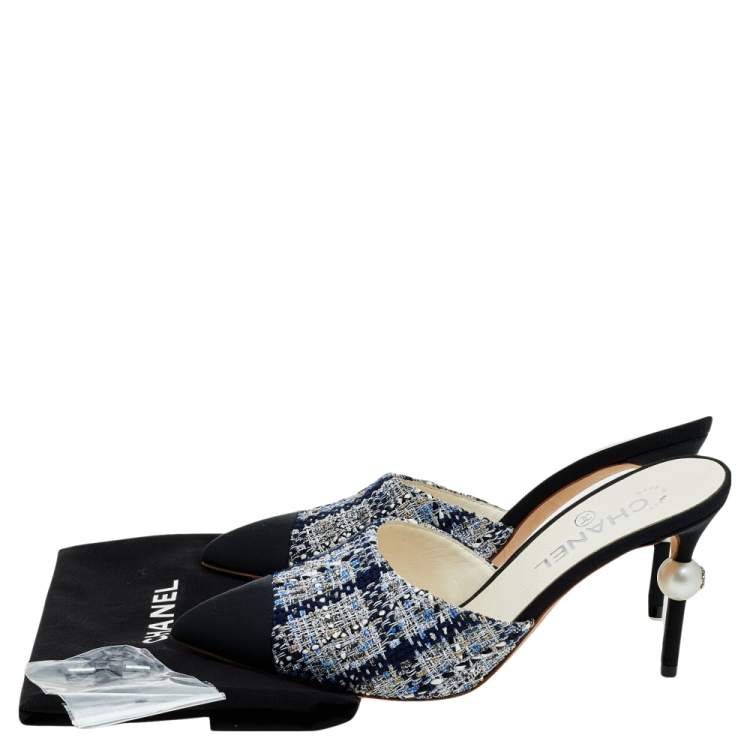 Chanel Black/Blue Tweed And Grosgrain Pointed Toe CC Pearl Embellished Heel Mule Sandals Size 37.5