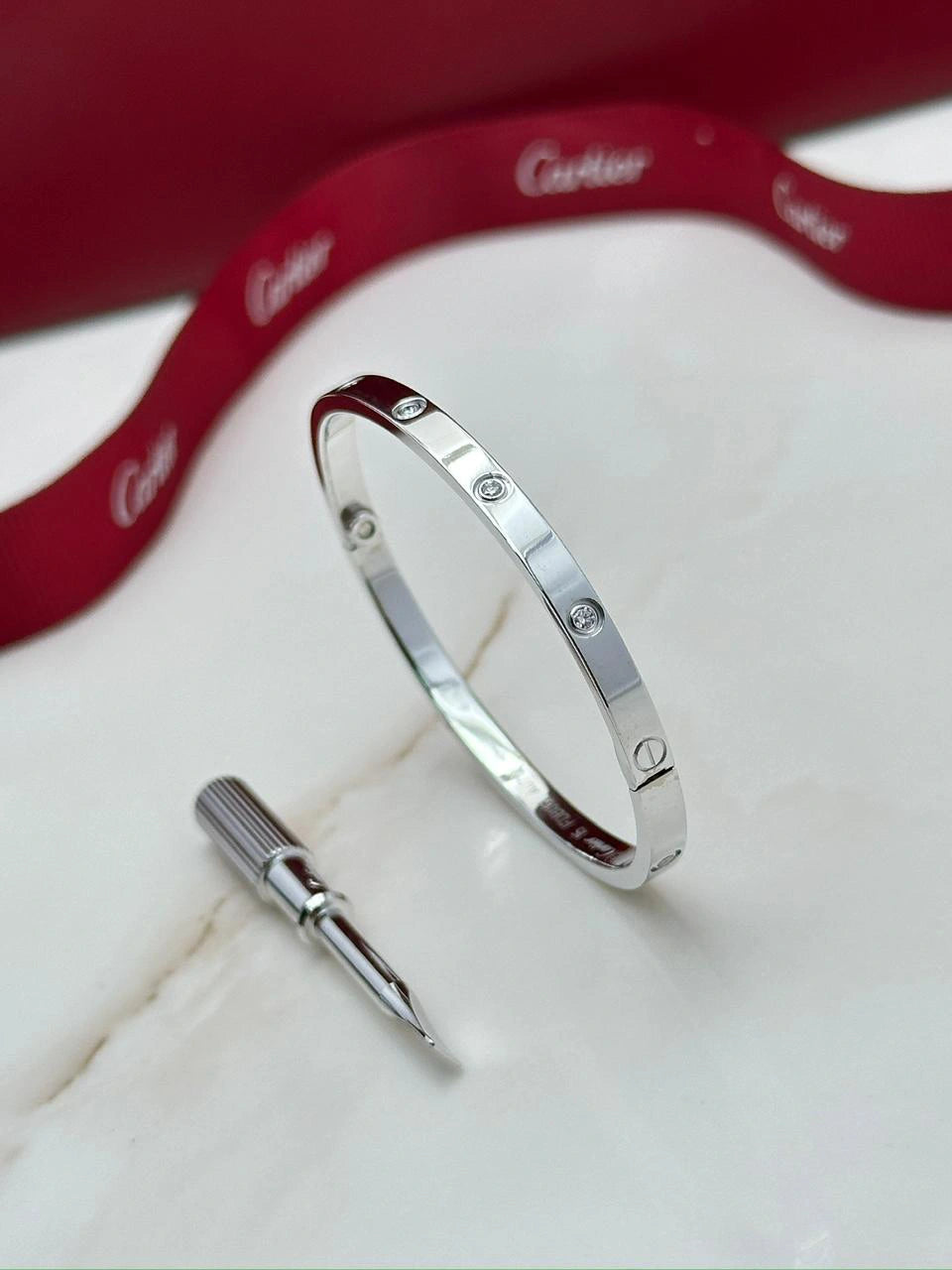 Cartier Love 10 Diamonds Bracelet Size 15