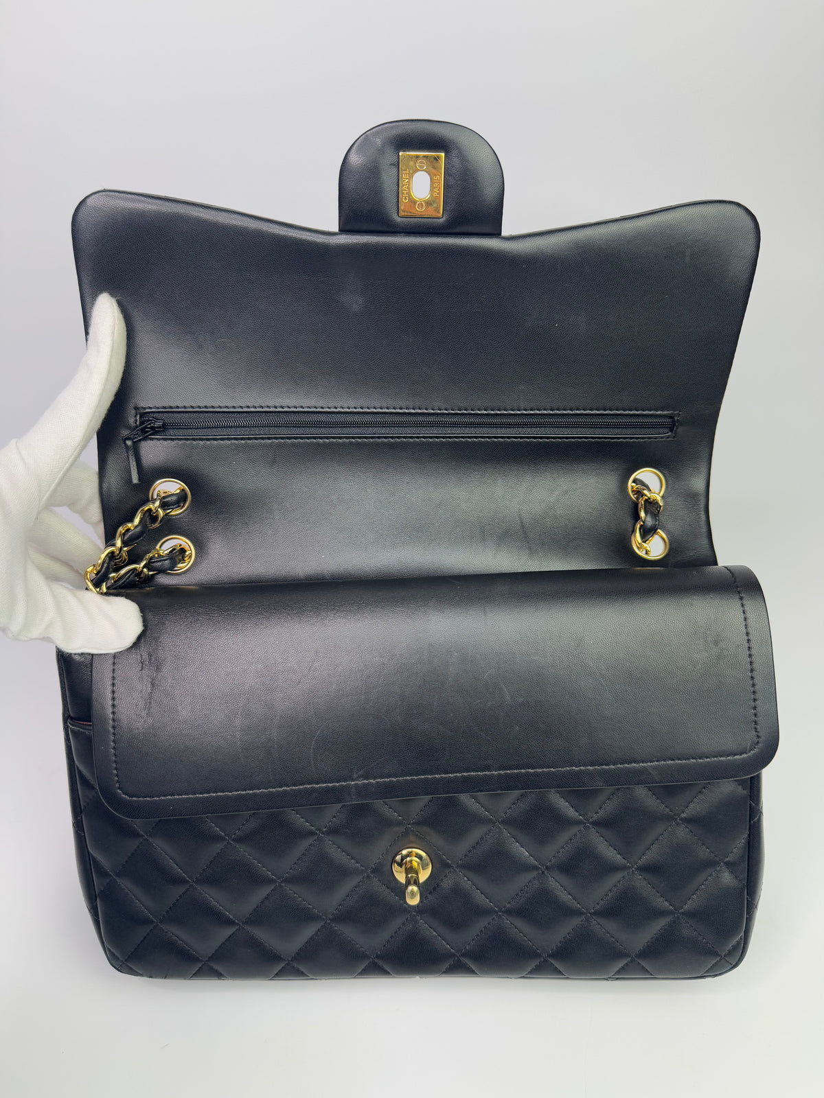 CHANEL BLACK LAMBSKIN LEATHER JUMBO CLASSIC DOUBLE FLAP GOLD HARDWARE