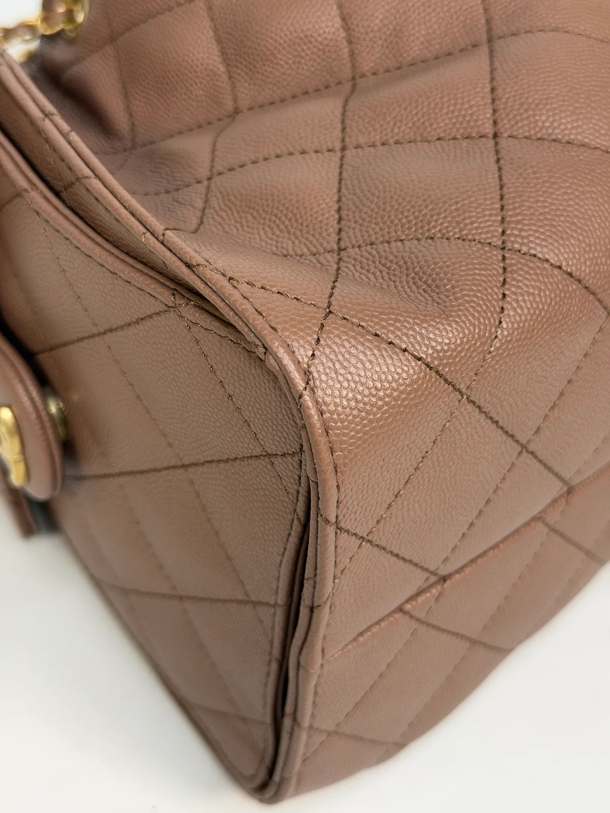 CHANEL 25 SMALL IN BROWN CAVIAR LEATHER WITH GOLD HARDWARE