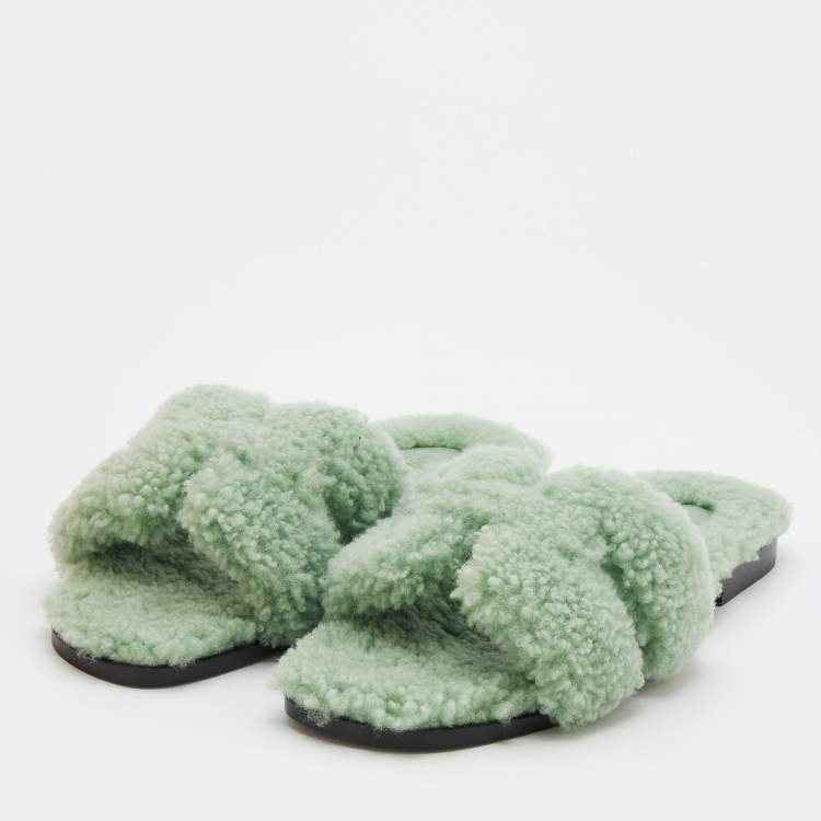 Hermes Mint Green Shearling Fur Oran Flat Sandals Size 38