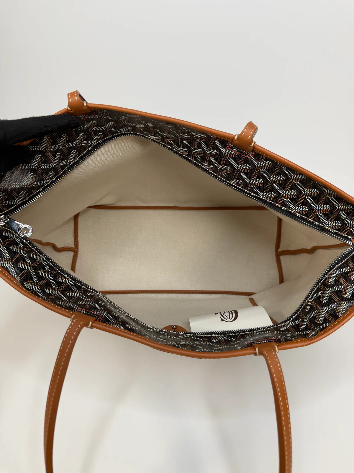 GOYARD ARTOIS MM BAG BLACK MONOGRAM