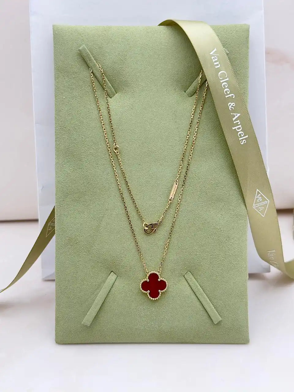 Van Cleef And Arpels Vintage Alhambra Pendant VCARD38500