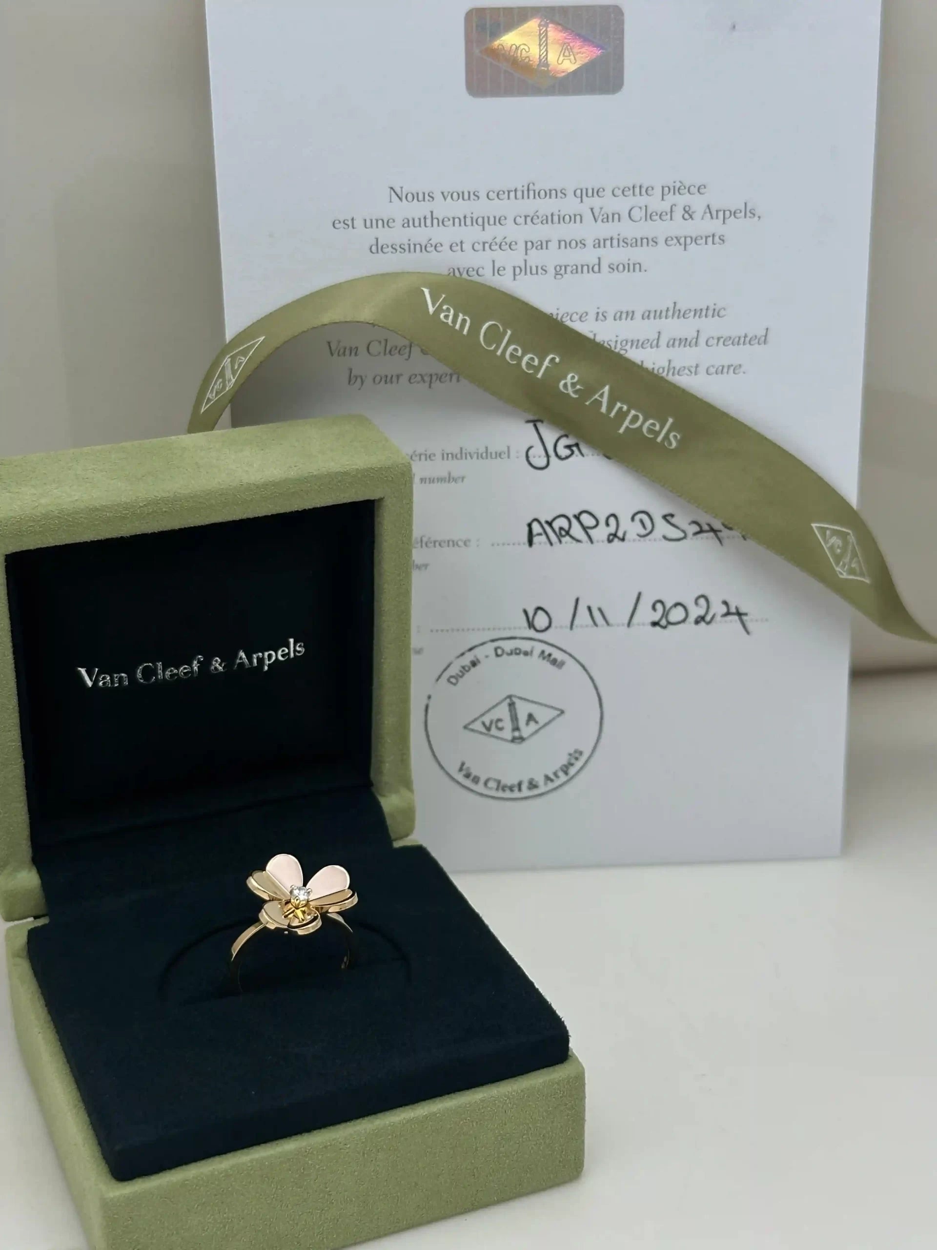 Van Cleef And Arpels Frivole Ring Size 49