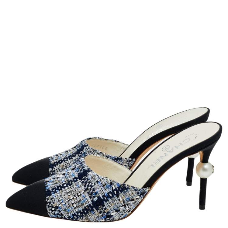 Chanel Black/Blue Tweed And Grosgrain Pointed Toe CC Pearl Embellished Heel Mule Sandals Size 37.5