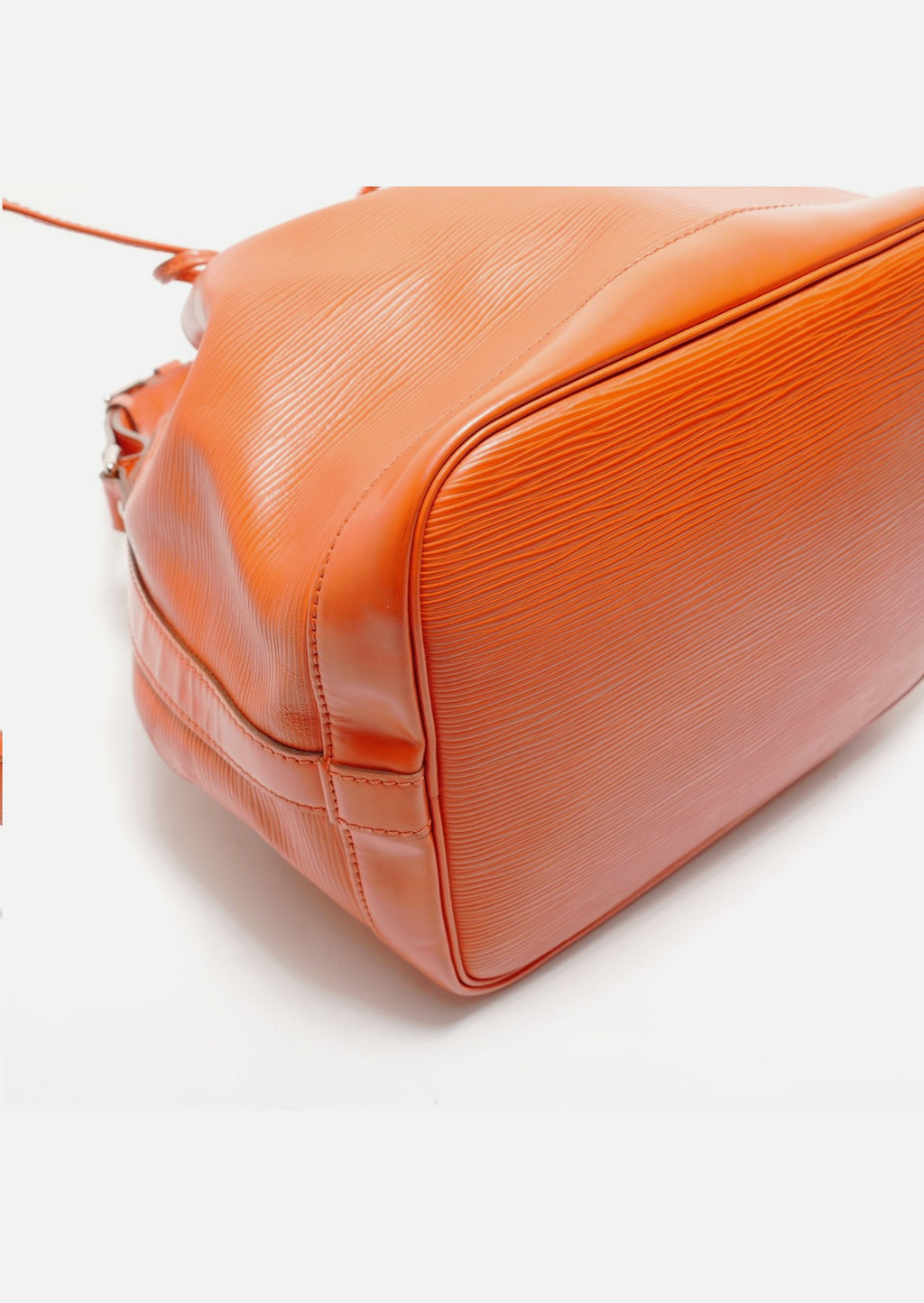 LOUIS VUITTON 2014 Petit Noe Epi Shoulder Bag Orange