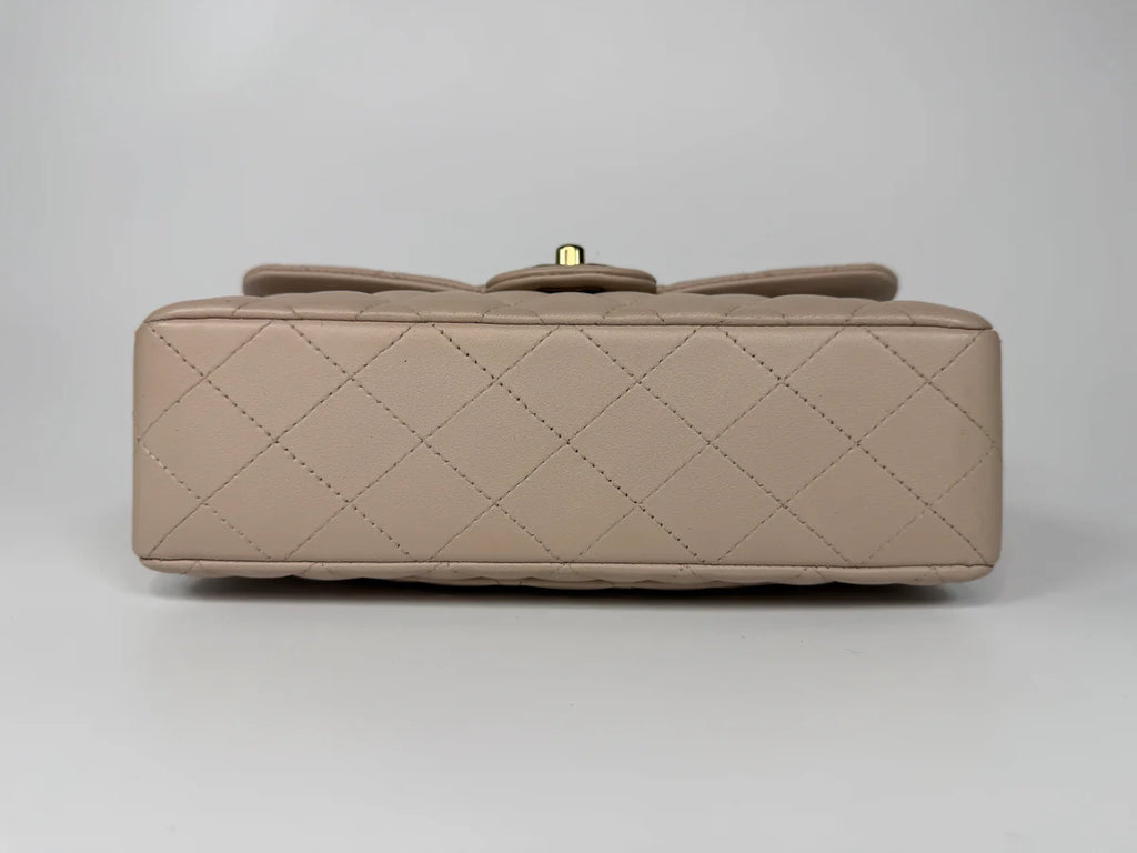CHANEL SMALL CLASSIC DOUBLE FLAP IN LIGHT BEIGE LAMBSKIN LEATHER WITH PALE GOLD HARDWARE
