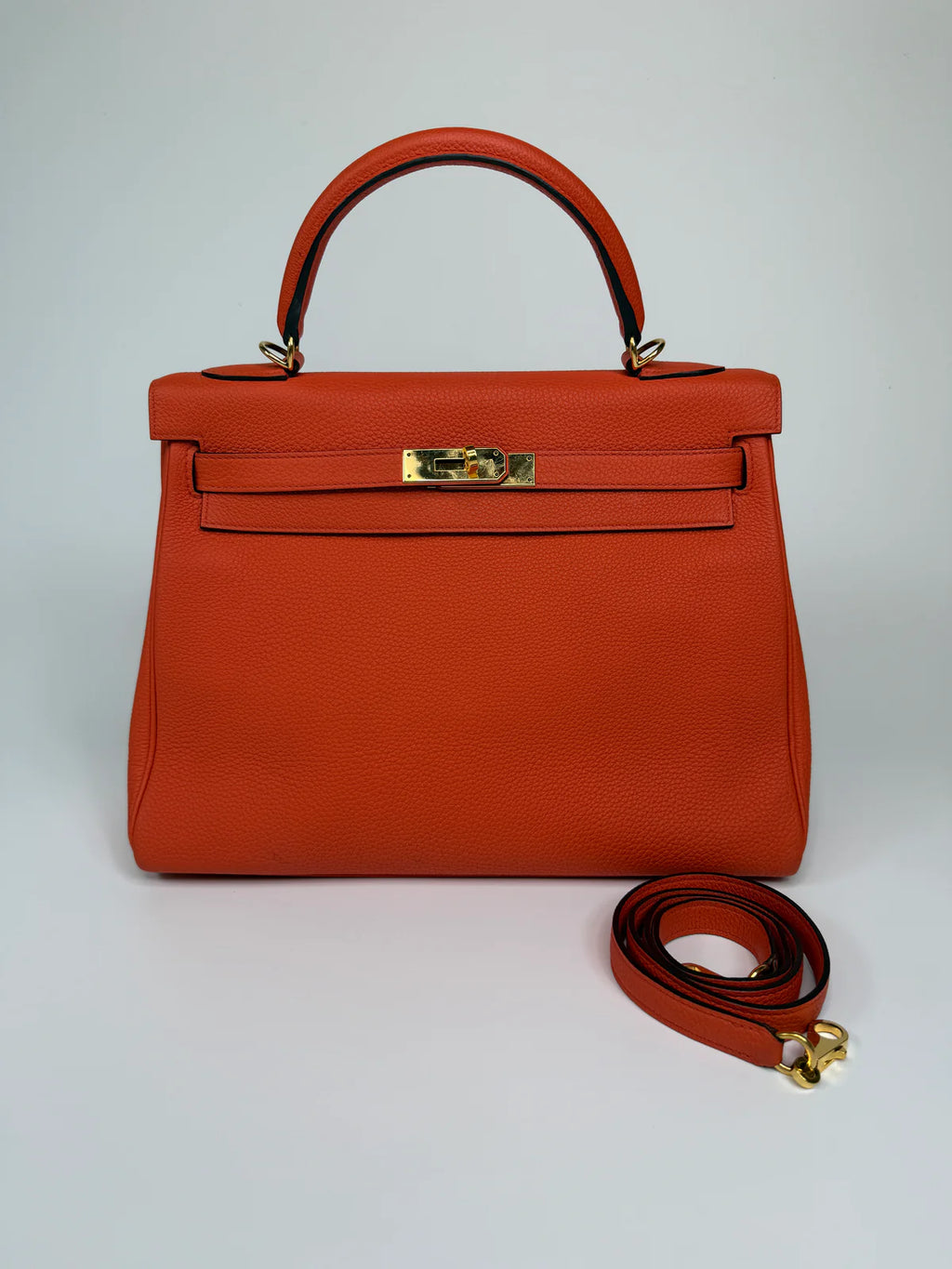 HERMÈS KELLY 28 IN CAPPUCINE TOGO LEATHER GOLD HARDWARE