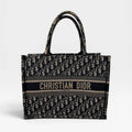 CHRISTIAN DIOR MEDIUM OBLIQUE BOOK TOTE