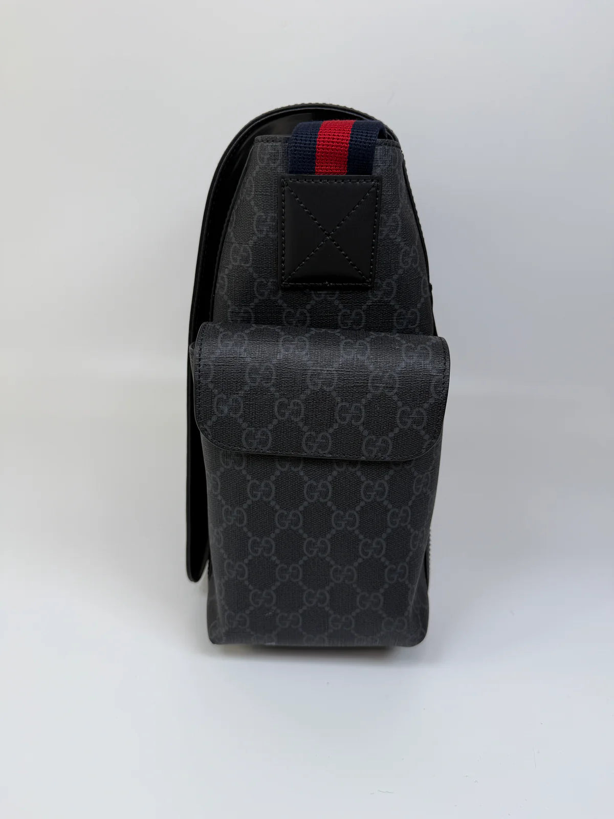 GUCCI GG SUPREME BABY CHANGING BAG
