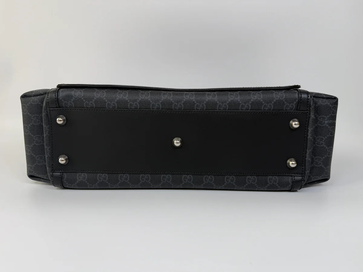 GUCCI GG SUPREME BABY CHANGING BAG