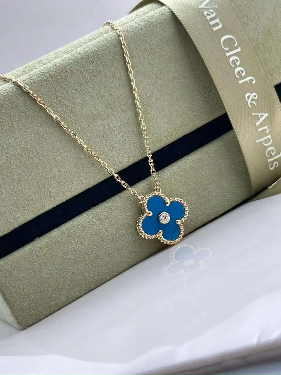 Van Cleef And Arpels Vintage Alhambra Holiday Pendant